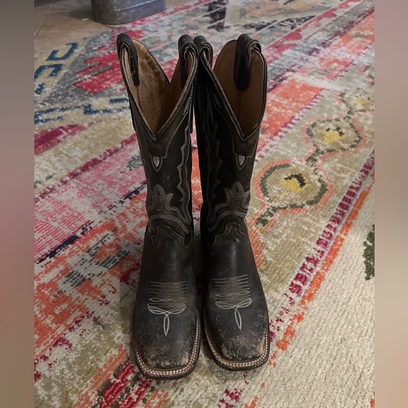 IDYLLWIND WOMEN'S OUTLAW PERFORMANCE WESTERN BOOTS - BROAD SQUARE TOE - Picture 3 of 4